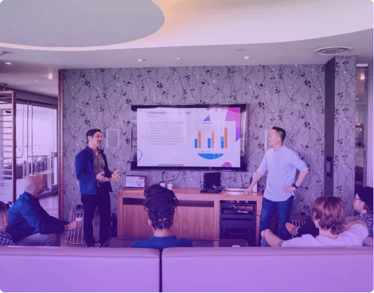 Airbnb Pitch Deck Made Better (Customizable Template)